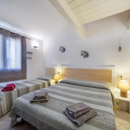 Rotta Per Tavolara Panzió 3*